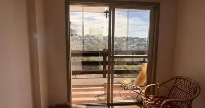 Apartamento com 2 dormitórios, 1 vaga no bairro glória, em porto alegre, rs