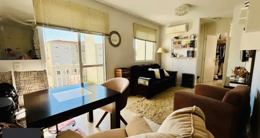 Apartamento semi mobiliado 2 dormitórios com sacada e vaga de garagem em condomí