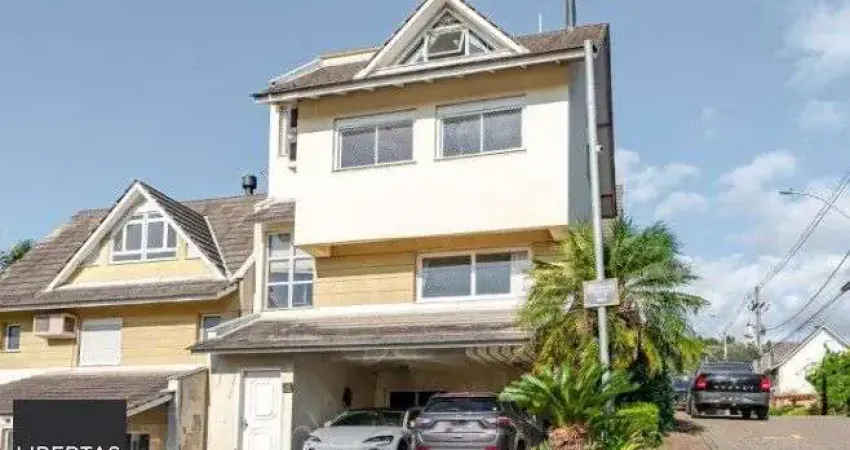 Casa em condomínio à venda com 4 dormitórios, 248m² e 4 vagas no bairro teresópo