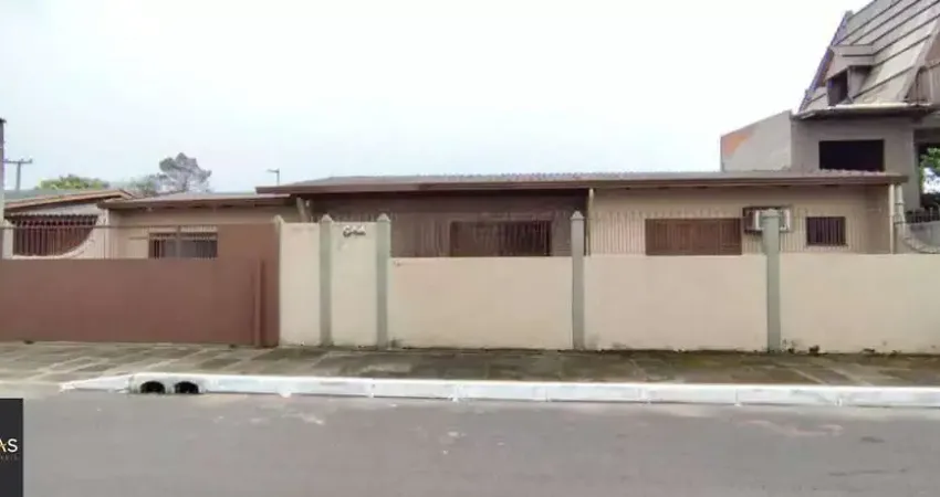 Casa com 3 quartos à venda na Rua Coelho Neto, 844, Sumaré, Alvorada