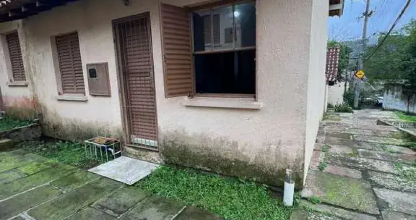 Casa com 2 quartos à venda na Rua João Antônio Lopes, 107, Agronomia, Porto Alegre