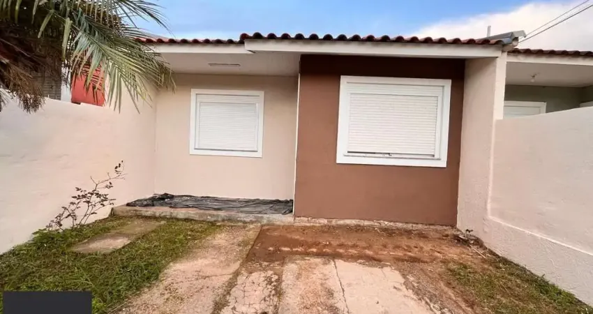 Casa com 2 quartos à venda na Rua Carlos Maximiliano Fayet, 585, Hípica, Porto Alegre