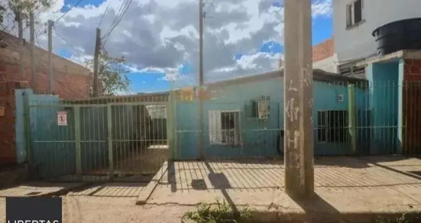 Casa com 2 quartos à venda na Rua Carumbé, 806, Bom Jesus, Porto Alegre