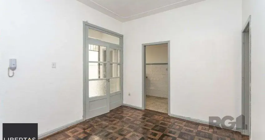 Libertas imobiliária aluga apartamento de 02 dormitórios , térreo , na cidade ba