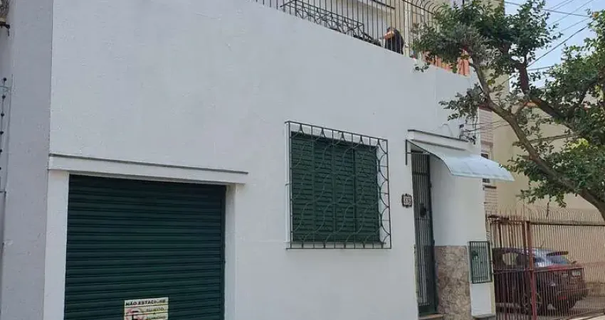 Casa com 3 quartos à venda na Rua Lobo da Costa, 86, Azenha, Porto Alegre
