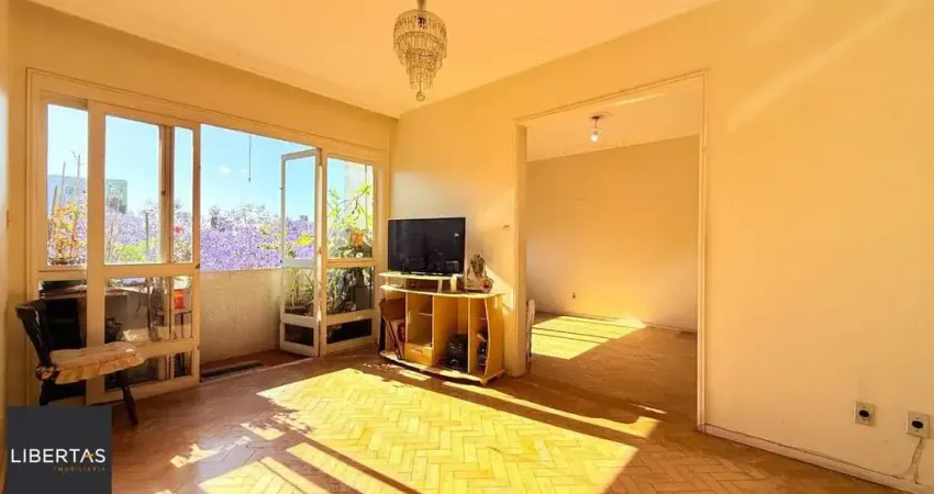 Apartamento de 3 dormitórios à venda no Bairro Petrópolis, Porto Alegre.