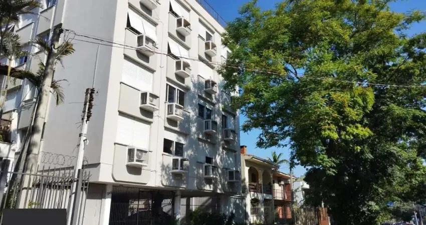 Apartamento de um quarto e uma vaga de garagem no bairro Santa Cecília