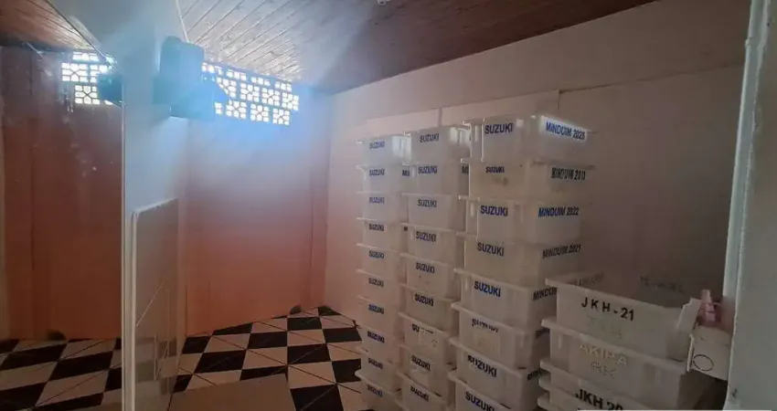 Sala comercial à venda no Centro, Ubatuba