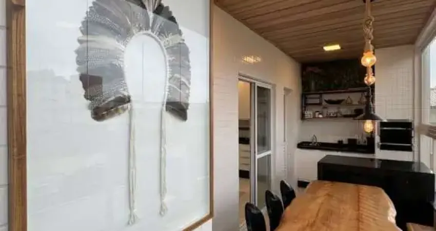 Apartamento a venda na praia das toninhas a poucos metros do mar