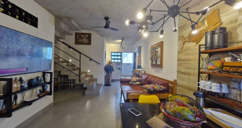 Excelente  cobertura duplex a venda apenas 300 metros da praia toninhas