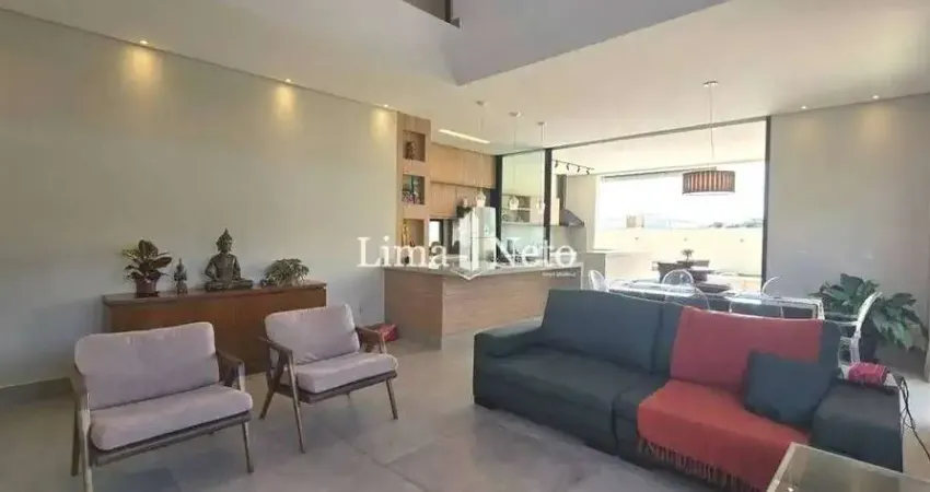 Casa com 230m², 4 Dormitórios, 1 Suíte, Piscina, Pecan Residencial, Itupeva/SP