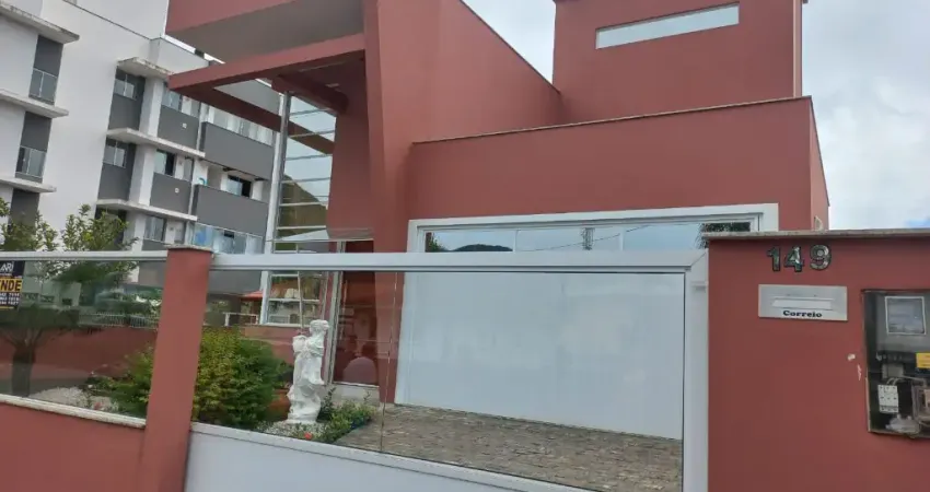 Casa com 3 quartos à venda na Rua Raul Leonardo Weiss, 149, Praia de Fora, Palhoça