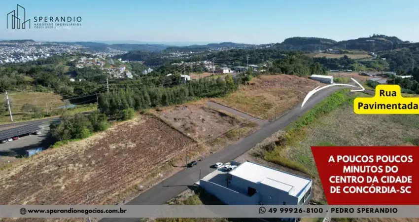 TERRENO COM 800 M² INDUSTRIAL /COMERCIAL  PRONTO PARA CONSTRUIR NO CONTORNO VIÁRIO