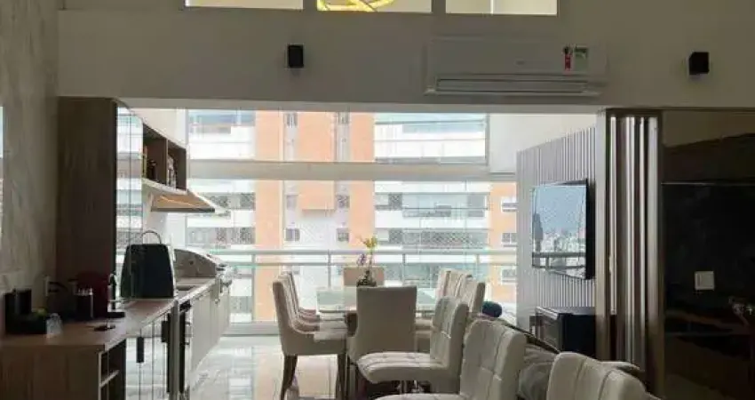 Apartamento com 3 Quartos e 5 banheiros à Venda, 163 m²