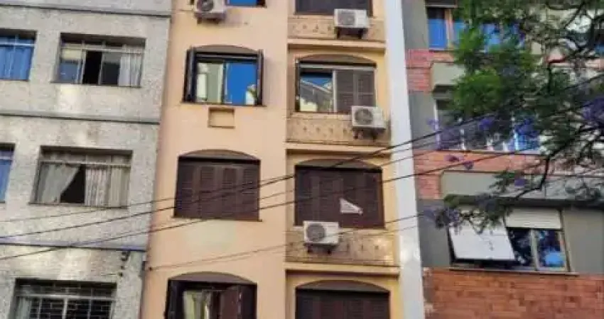 Apartamento no Centro Histórico em Porto Alegre -RS