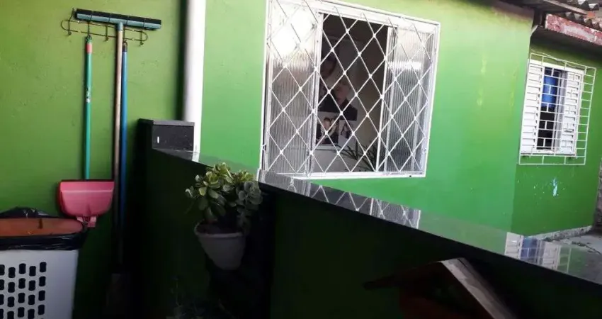 Casa de alvenaria no bairro Salomé em Alvorada-RS