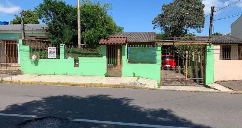 Terreno com 2 casas de alvenaria no mesmo pátio rua lajeado bairro niteroi