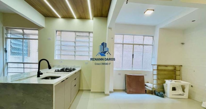 APARTAMENTO LOCALIZADO NO CENTRO - Vende-se lindo apartamento com 3 dormitórios amplos e ilmuniados com 1 suíte de 143 m² úteis e 160 total no Centro de Curitiba, Paraná