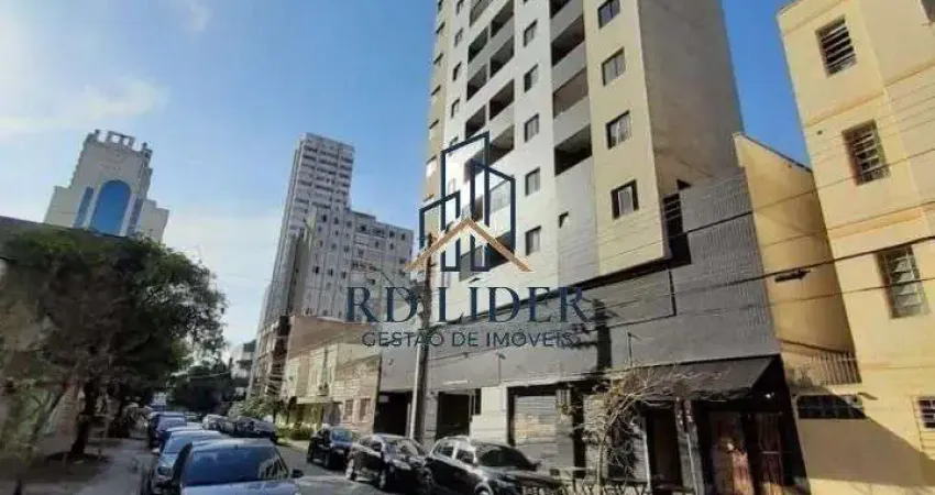 Apartamento  em andar alto com sacada de 1 quarto e 1 vaga de garagem privativa  no centro de curitiba!