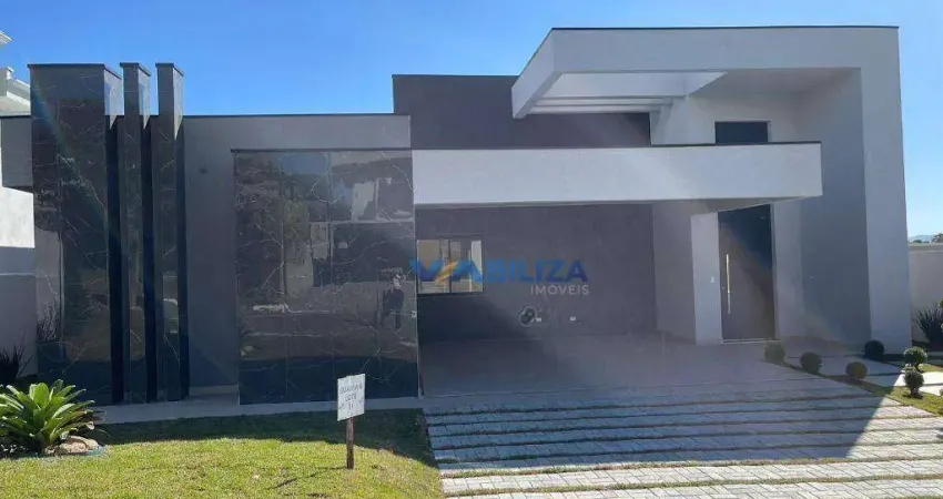 Casa com 3 dormitórios à venda, 220 m² por R$ 1.800.000,00 - Condomínio Residencial Shamballa III - Atibaia/SP