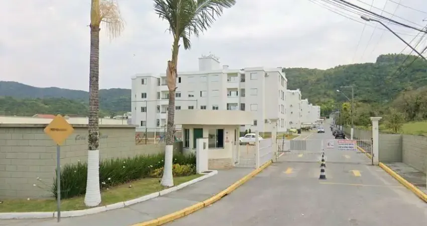 Apartamento com 2 quartos para alugar em Fundos, Biguaçu 