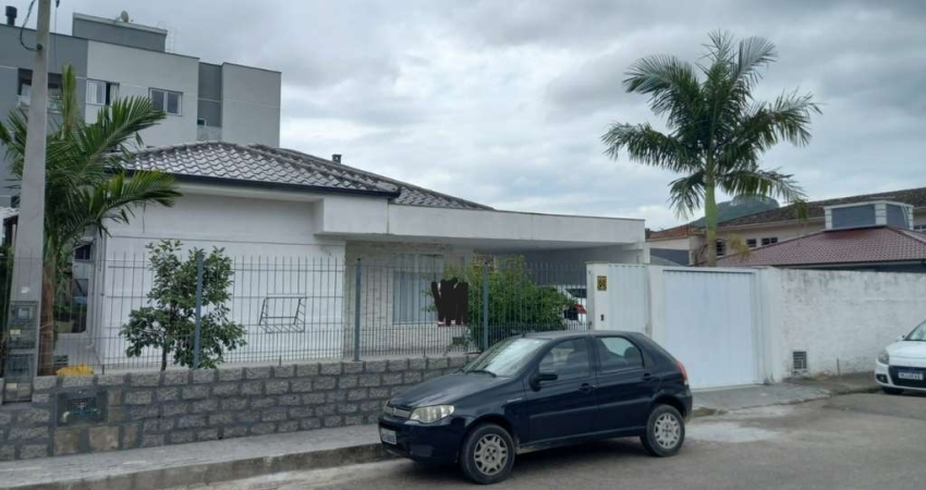 Casa com 5 quartos à venda em Vendaval, Biguaçu 