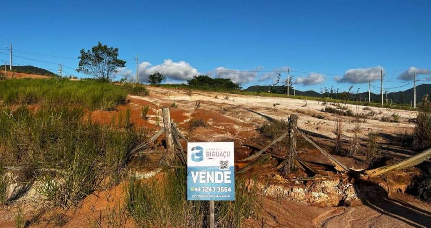Terreno à venda no Areias de Baixo, Governador Celso Ramos 