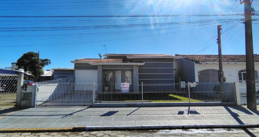Casa com 3 quartos à venda no Centro, Biguaçu 