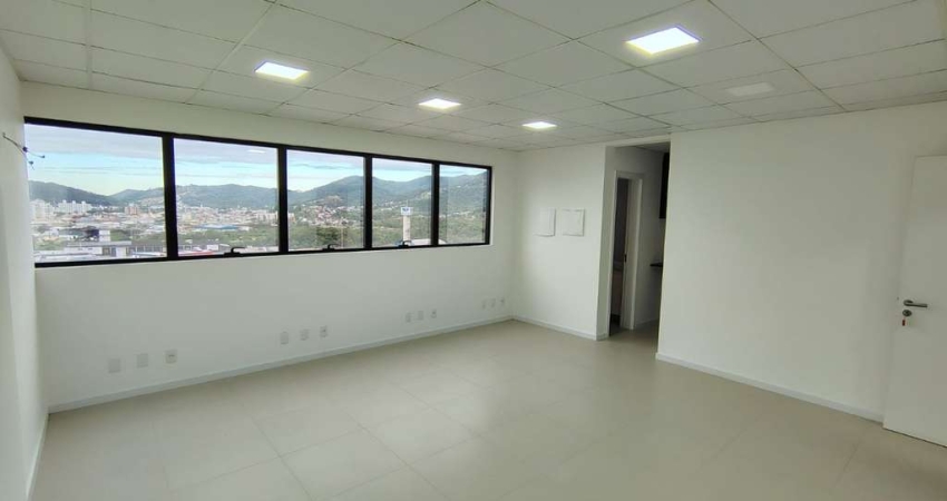 Sala comercial à venda no Centro, Biguaçu 