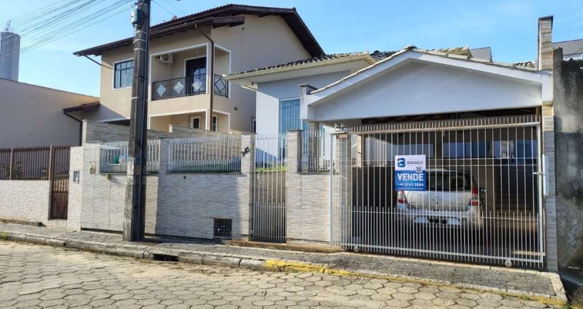 Casa com 3 quartos à venda no Bom Viver, Biguaçu 
