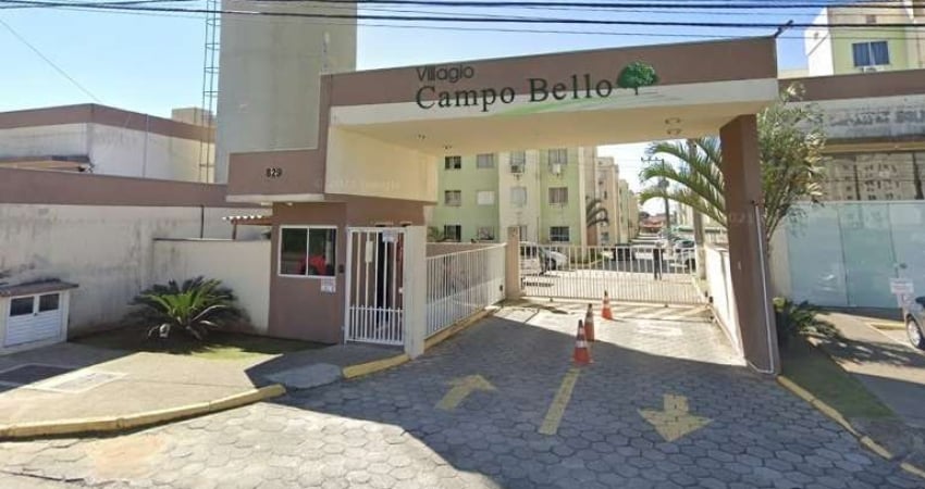 Apartamento com 2 quartos para alugar em Fundos, Biguaçu 