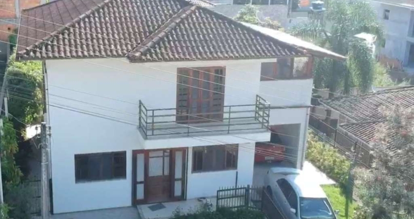 Casa com 3 quartos à venda no Centro, Antônio Carlos 