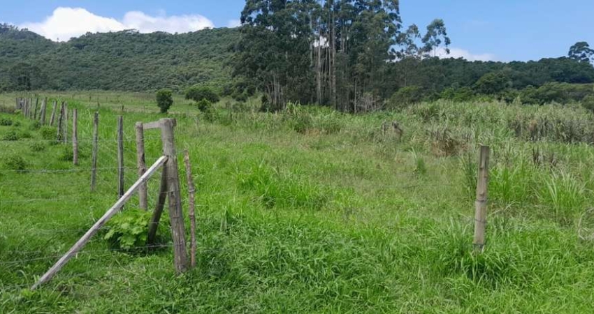 Terreno à venda no Areias do Meio, Governador Celso Ramos 