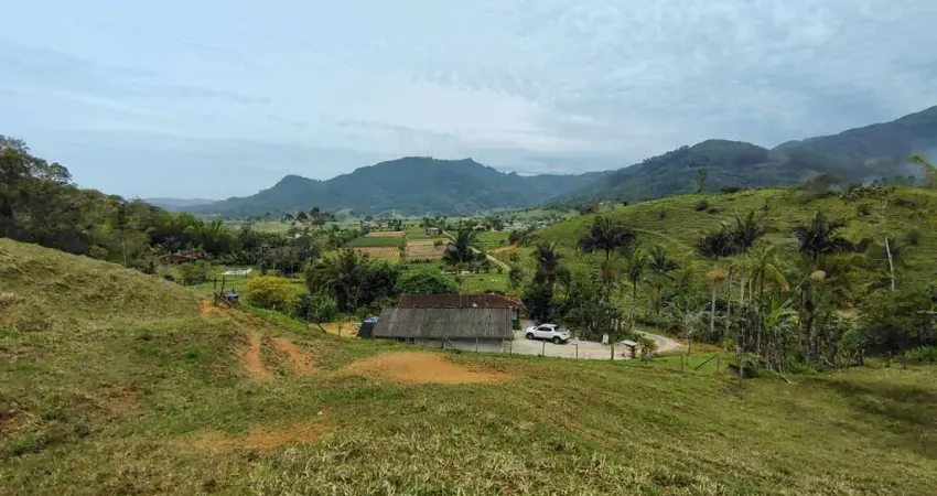 Chácara / sítio com 2 quartos à venda no Três Riachos, Biguaçu