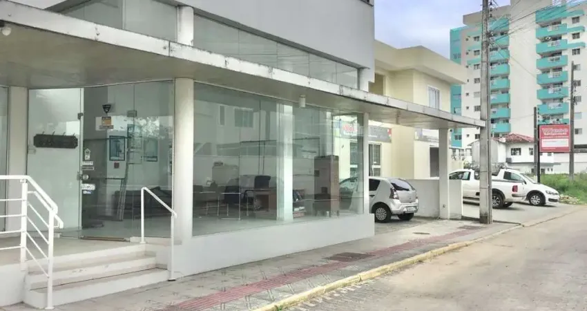 Sala comercial à venda em Fundos, Biguaçu