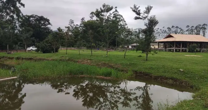 Chácara / sítio à venda na Estrada Serrinha, Vila Nova, Joinville