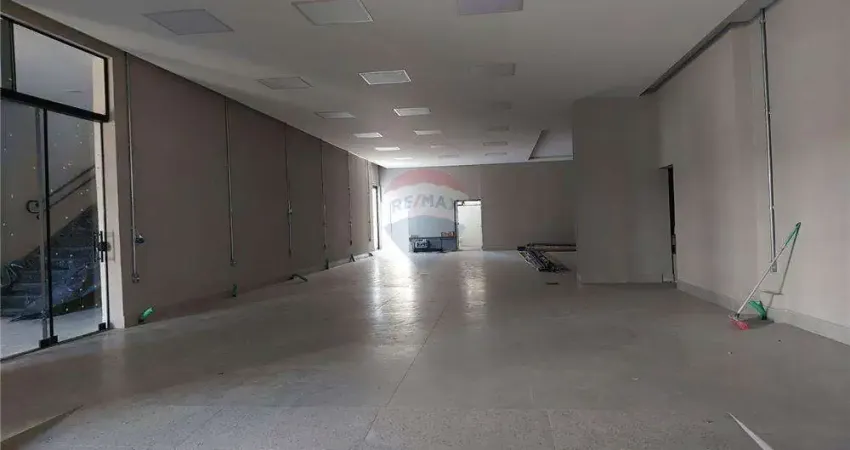 Ponto comercial para alugar na Praça Padre Armani, 42, Centro, Mogi Guaçu