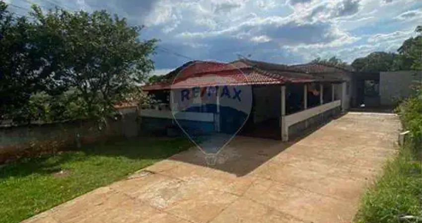 Chácara / sítio com 3 quartos à venda na Rua Laranjeiras, 320, Chácaras Paraíso dos Pescadores, Mogi Guaçu
