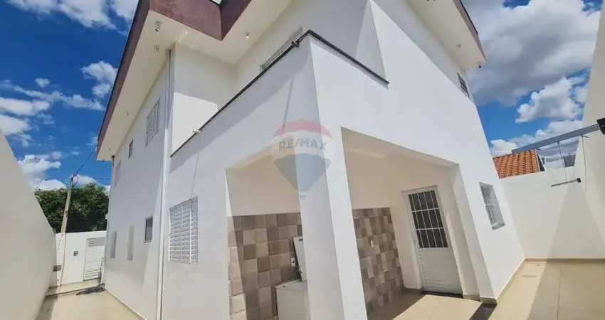 Sobrado Moderno e Amplo aluga-se em Holambra - São Paulo