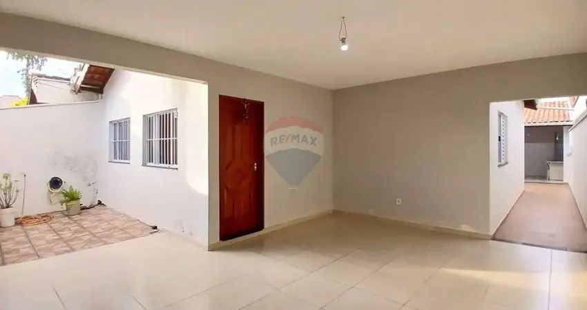 Casa dos Seus Sonhos em Penha do Rio do Peixe, com 3 dormitórios!