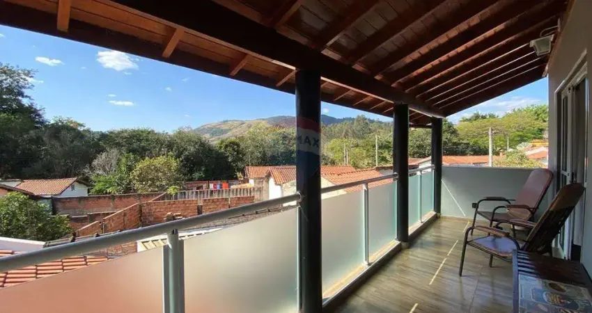 Casa 4km de  Águas de Lindóia - oportunidade! Estuda permuta