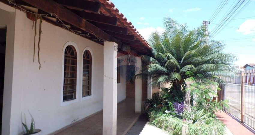 Casa Espetacular à Venda no Jardim Ipê II