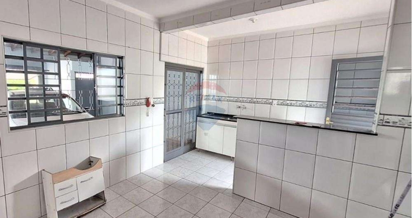 'Conforto e Segurança no Mirante: Casa à Venda!'