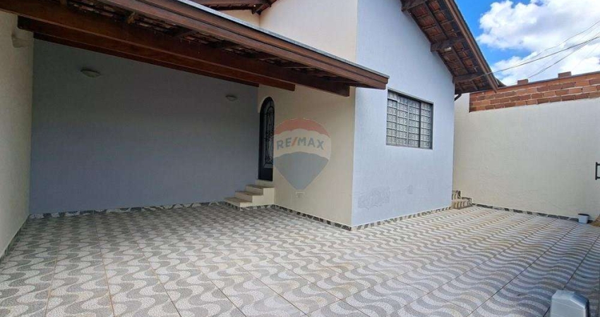 Casa à venda com 3 quartos e 2 suítes no bairro Jardim Inocoop na cidade de Mogi Mirim - AC: 123m² - Investimento R$ 380.000,00