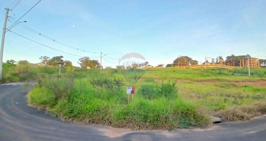 Lote de Esquina no Estância Santa Catarina em Itapira -SP com 294 m2 por apenas R$169.344,00