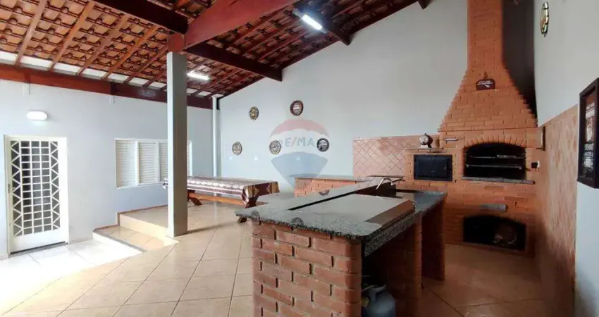 Casa a venda 2 quartos e 1  suíte, área gourmet - jardim hedy - mogi guaçu/sp