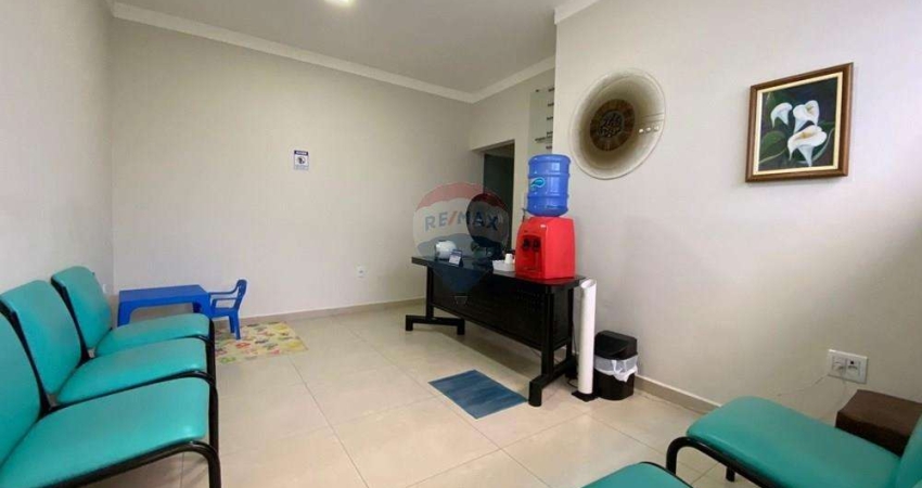 Sala Comercial Para Alugar em Mogi Mirim - Centro - Área Útil 15 m² - INVESTIMENTO R$ 1.588,00/mês.