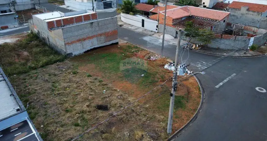 'terreno à venda no jardim imperial, c/ 202,62 m² e totalmente plano e de esquina em mogi guaçu -sp