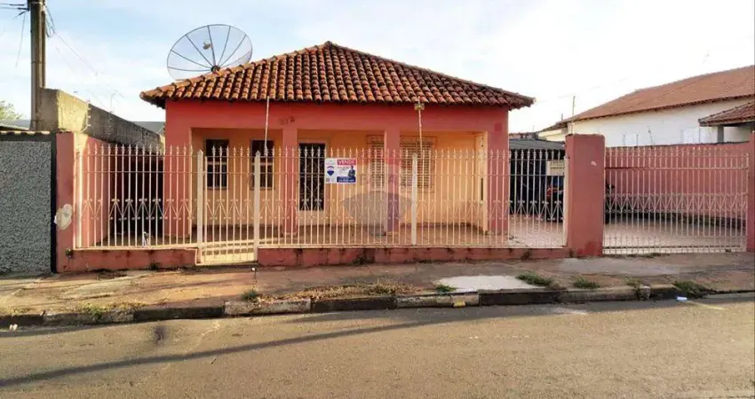 CASA À VENDA NO BAIRRO CUBATÃO !!!