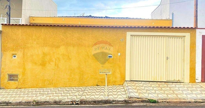 Casa com 3 dormitórios e suíte à venda, 250 M² por R$ 450.000 - Prados - Itapira/SP